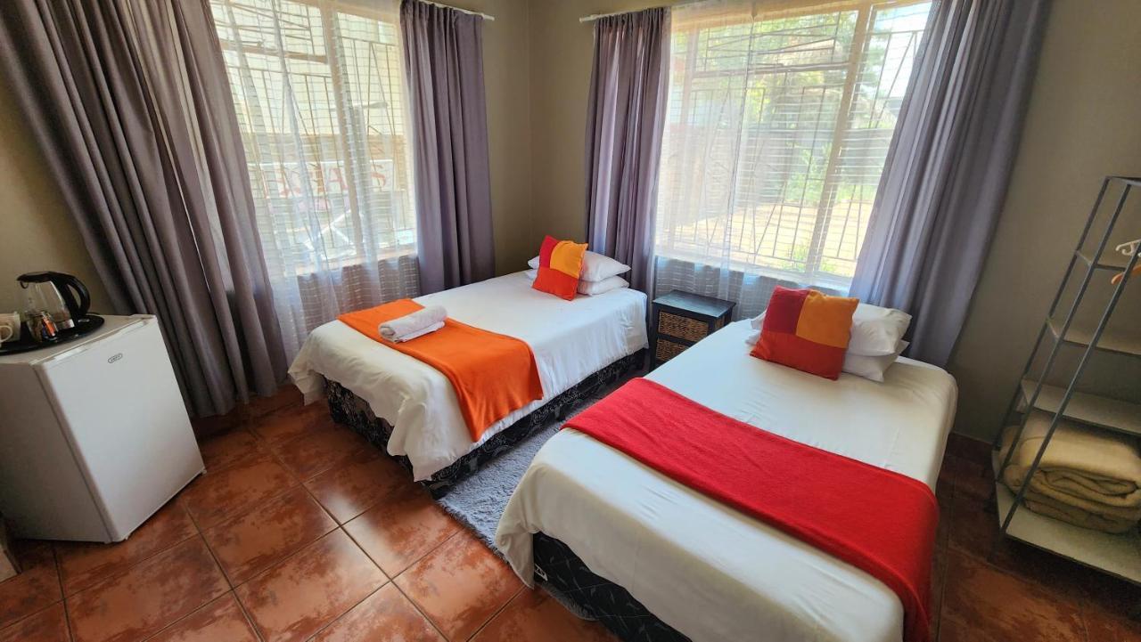 Casa Feliz Hotel Mokopane Bagian luar foto