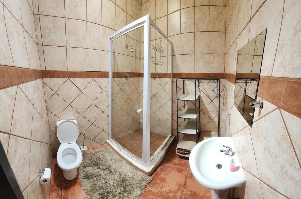 Casa Feliz Hotel Mokopane Bagian luar foto