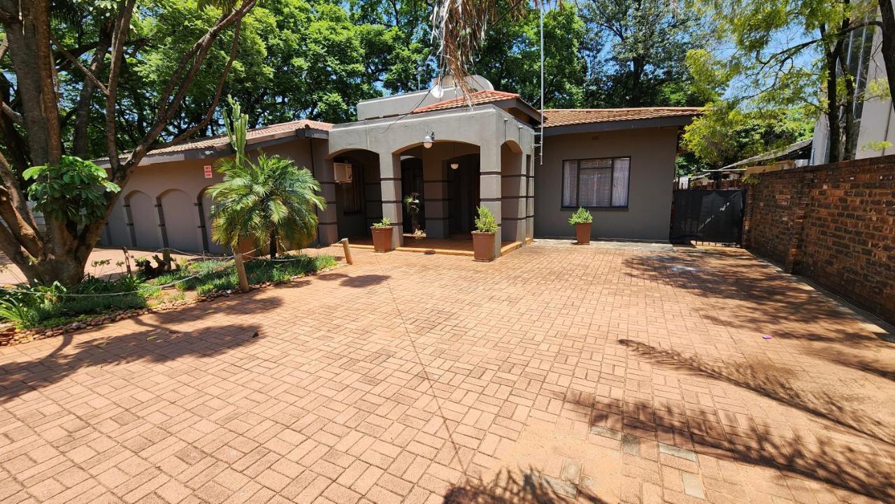 Casa Feliz Hotel Mokopane Bagian luar foto