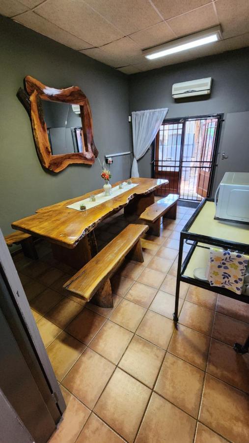 Casa Feliz Hotel Mokopane Bagian luar foto