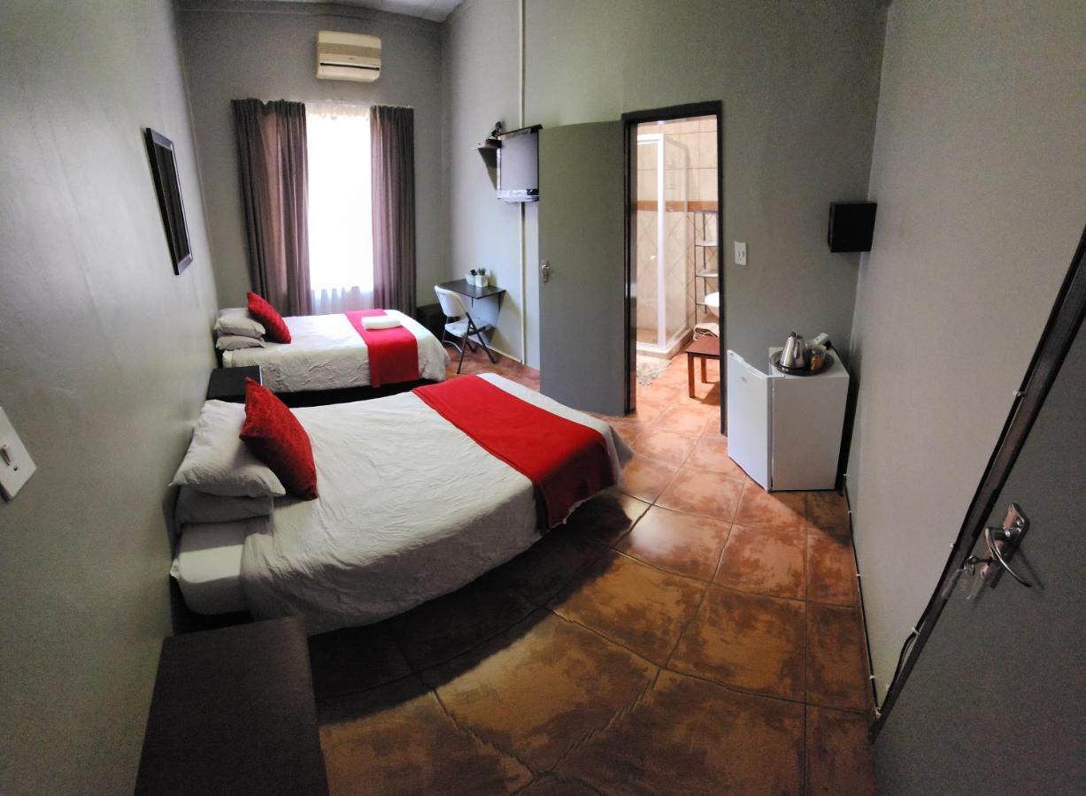 Casa Feliz Hotel Mokopane Bagian luar foto