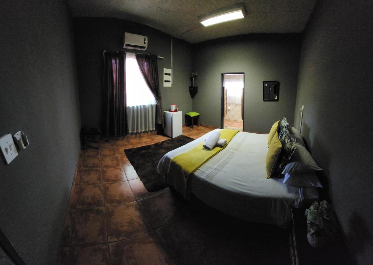 Casa Feliz Hotel Mokopane Bagian luar foto