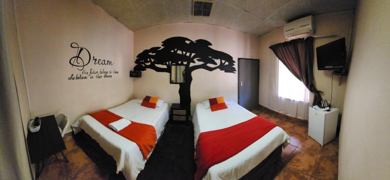 Casa Feliz Hotel Mokopane Bagian luar foto